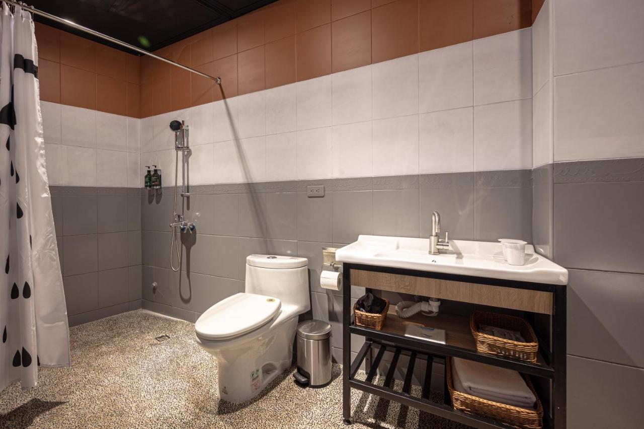 東旅驛棧 Motel เจียวซี ภายนอก รูปภาพ