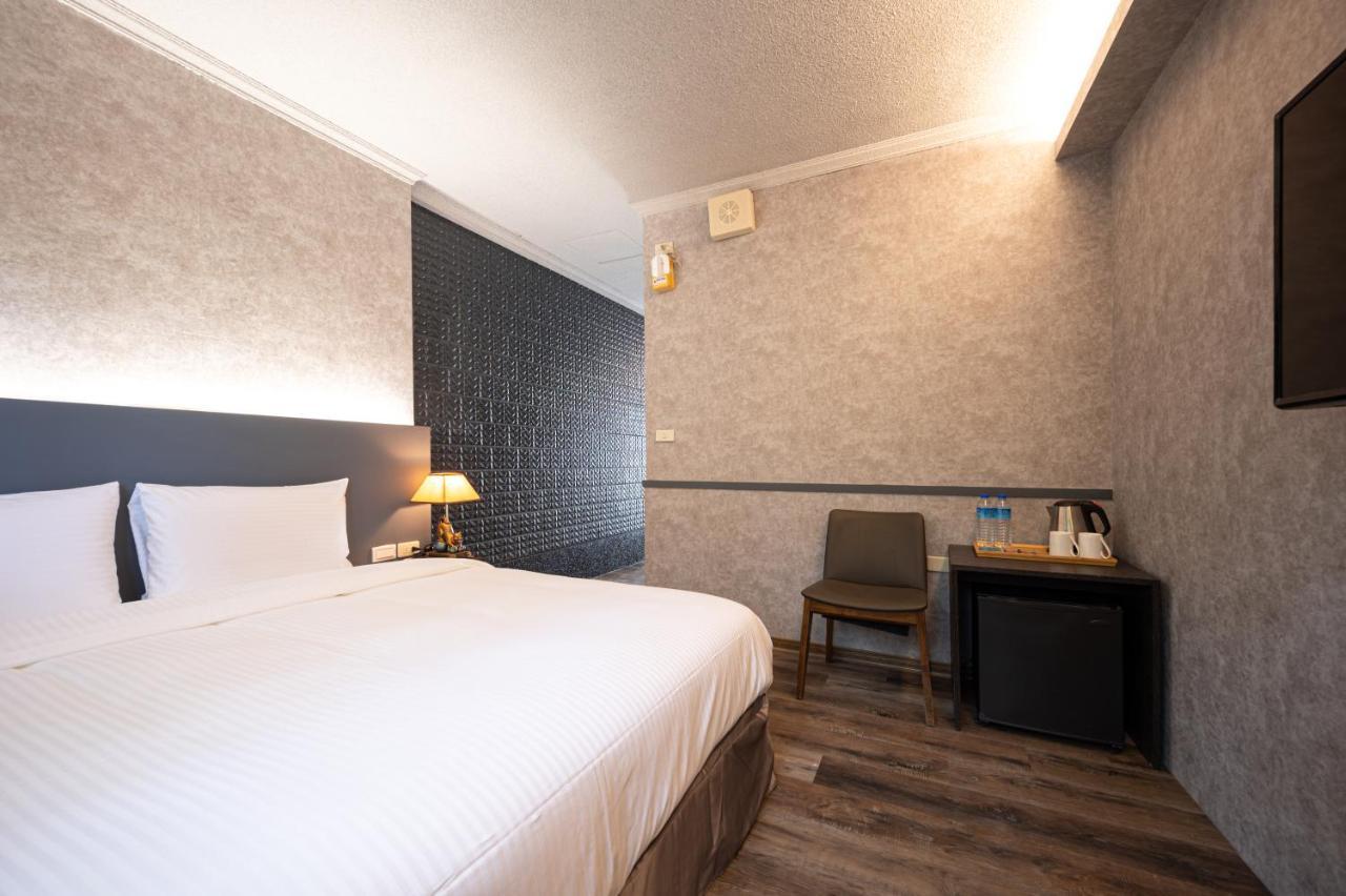 東旅驛棧 Motel เจียวซี ภายนอก รูปภาพ