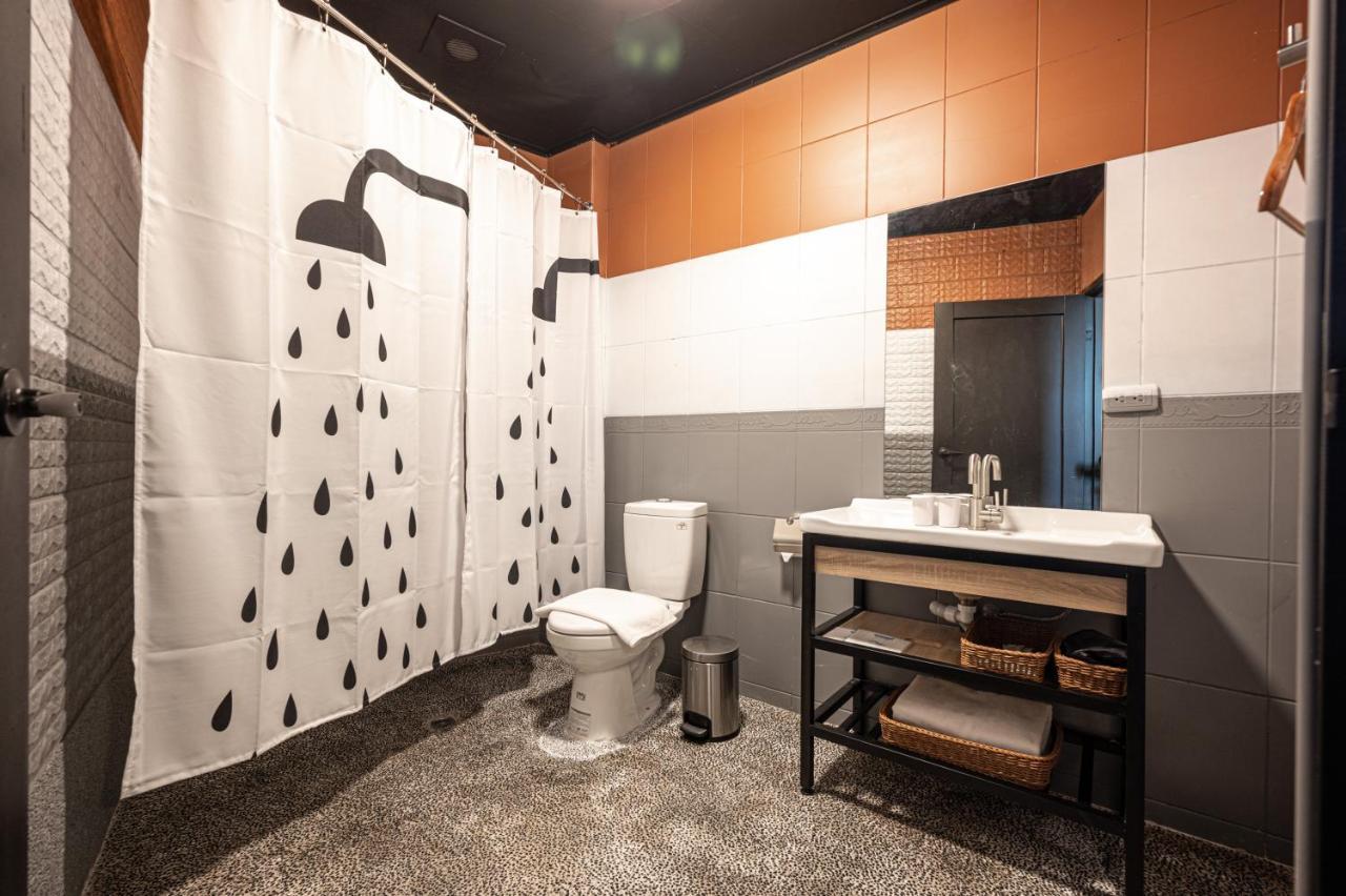 東旅驛棧 Motel เจียวซี ภายนอก รูปภาพ